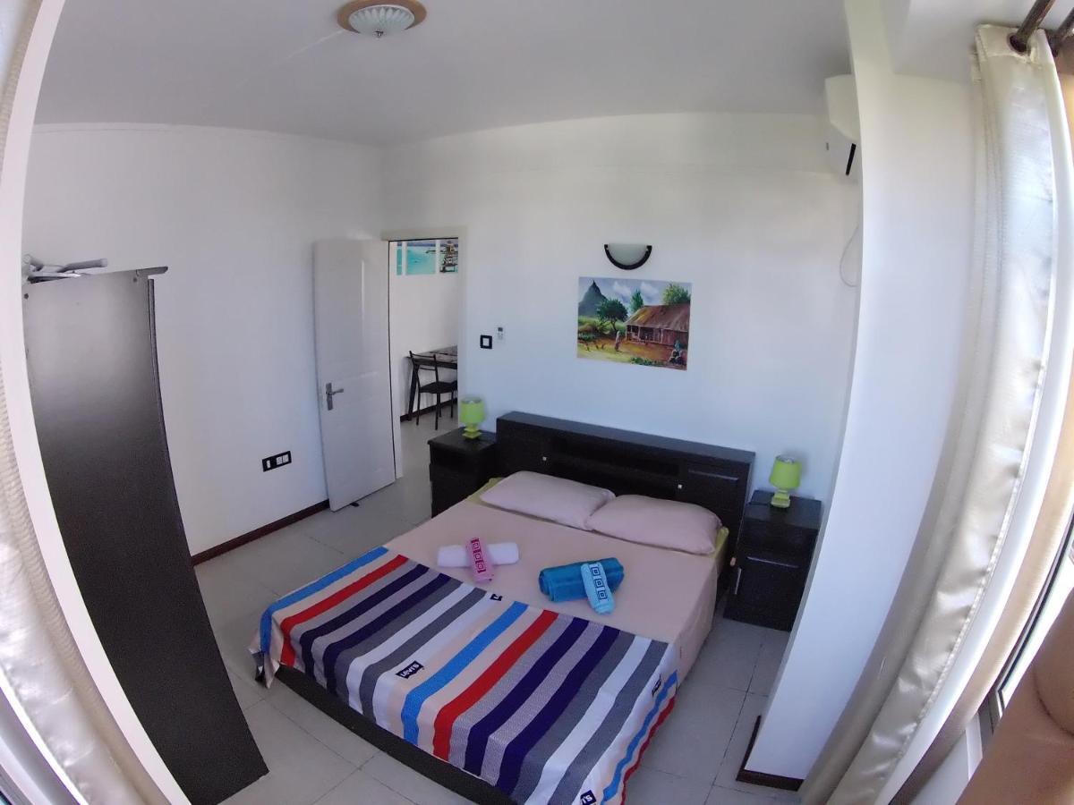 Luxor Appartement Flic-en-Flacq Esterno foto