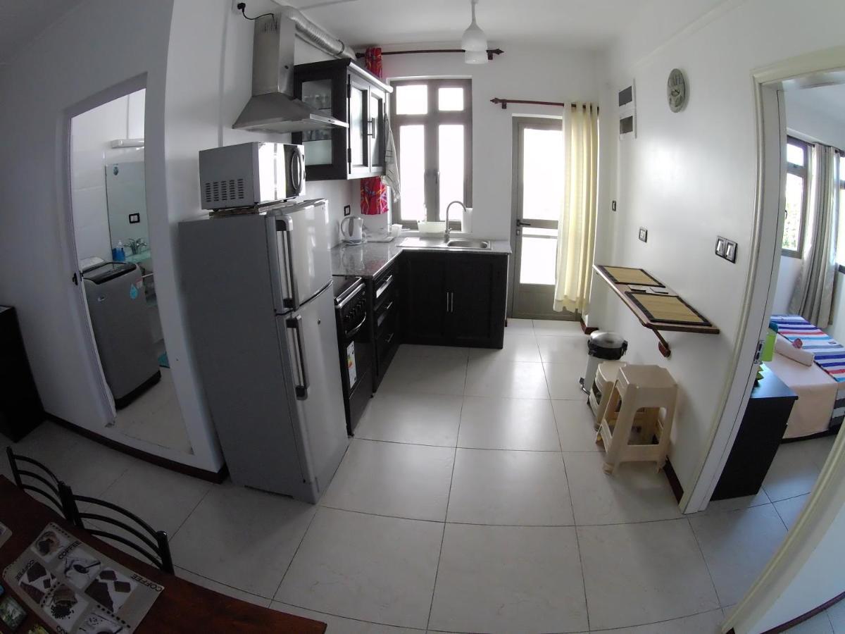 Luxor Appartement Flic-en-Flacq Esterno foto