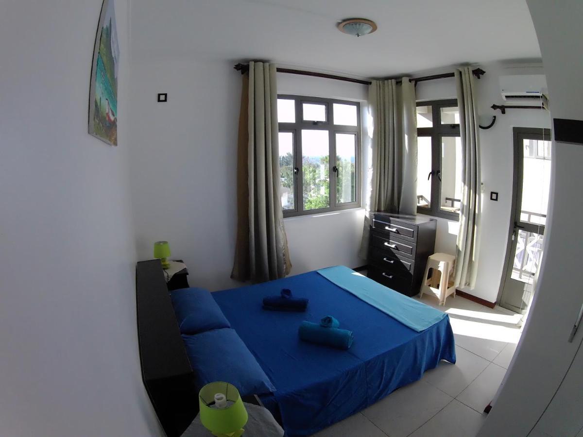 Luxor Appartement Flic-en-Flacq Esterno foto
