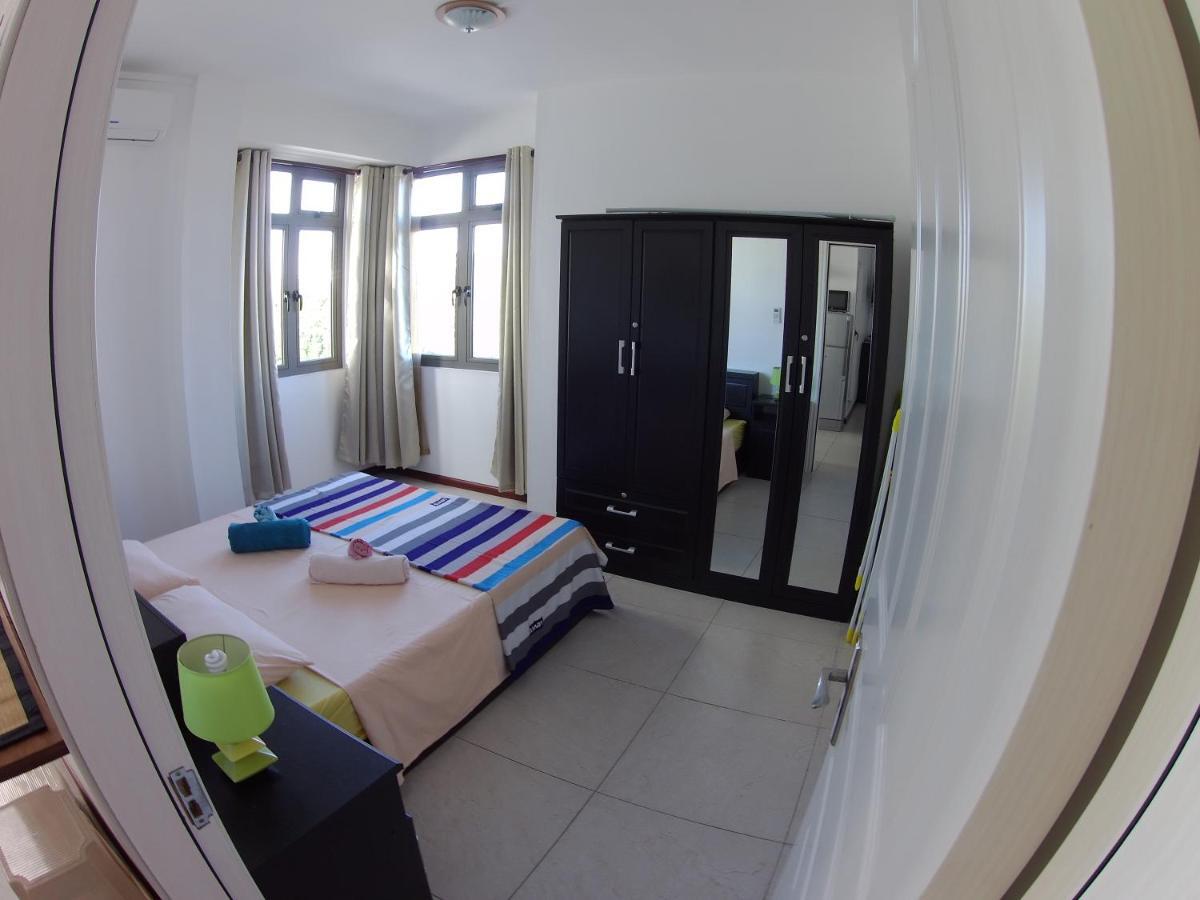 Luxor Appartement Flic-en-Flacq Esterno foto